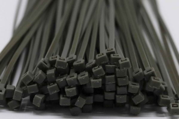 2.5mm x 200mm Charcoal Cable Ties 100pcs