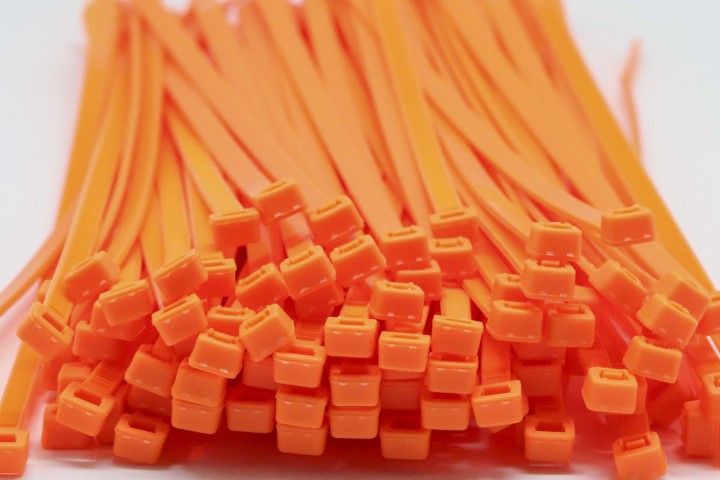 4.8mm x 300mm Orange Cable Ties 100pcs